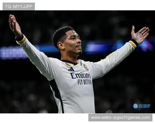 皇马中场贝林厄姆左腿半腱肌撕裂，预计缺阵一个月