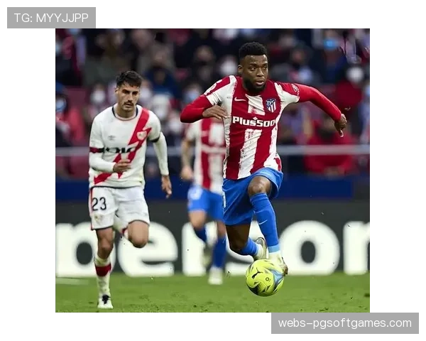 战术复盘：巴萨为何在领先后崩盘？高位防线再遭皇马反击惩罚